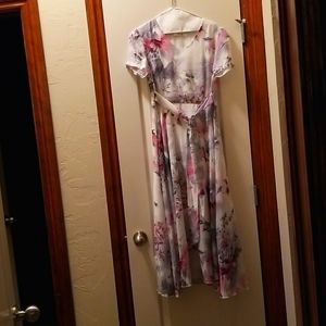 Floral dress,sz M, pink/white